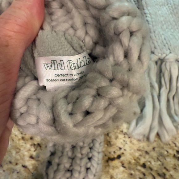 NWT 2 Pc Set Universal Thread Hand Knit Chunky Braided Scarf & Mittens OS - Picture 10 of 11